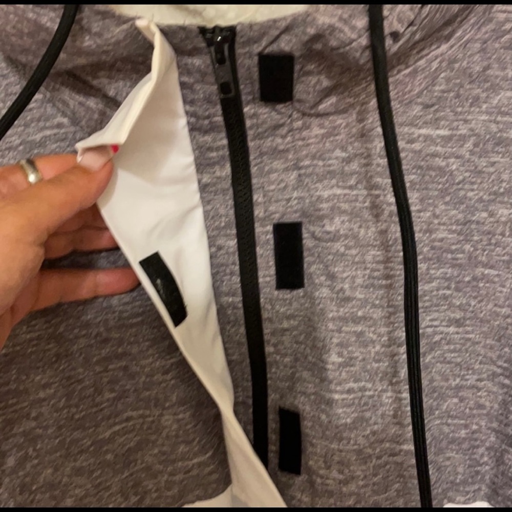 Pink pull over jacket - Picture 4 of 7